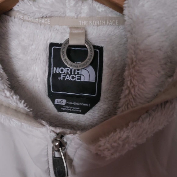 North face light gray jacket! - Picture 2 of 6